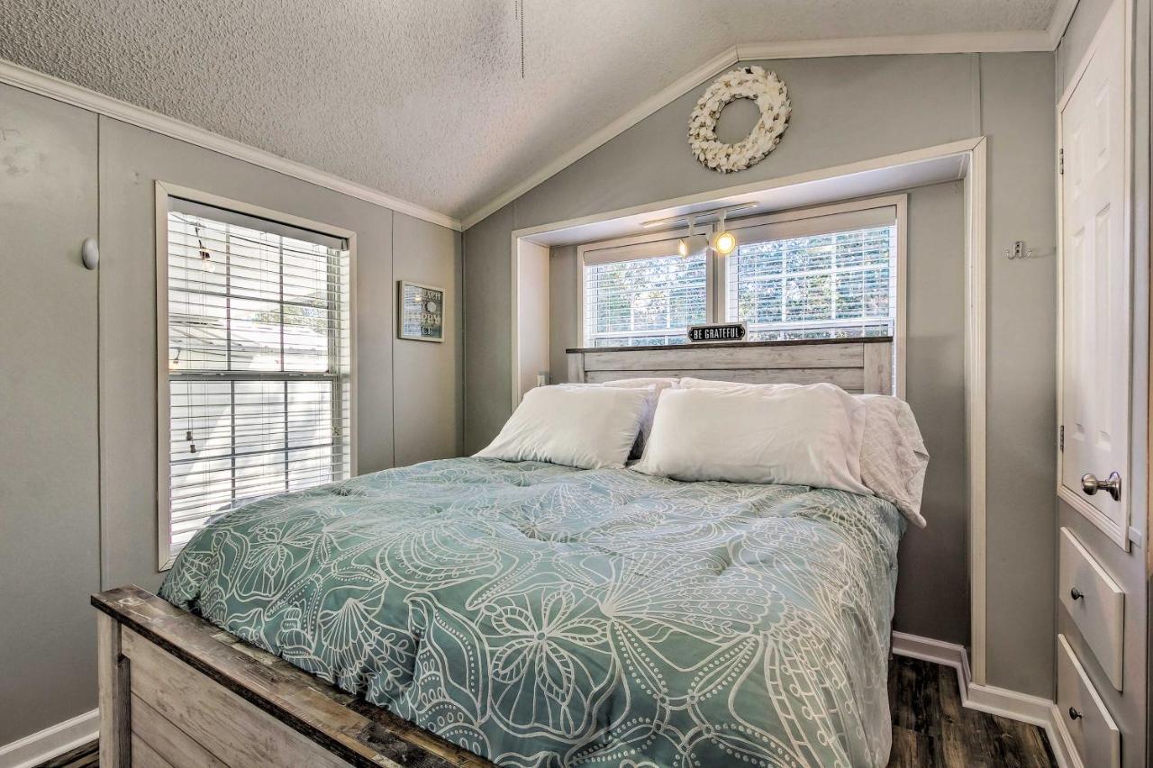 Walk To Beach Miramar Tropical Cabana With Deck! دستين المظهر الخارجي الصورة