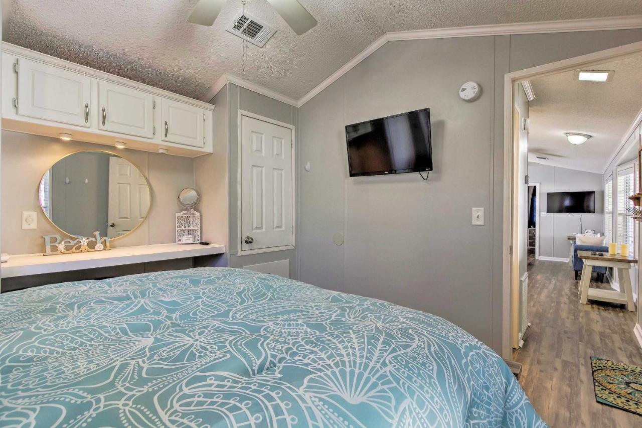 Walk To Beach Miramar Tropical Cabana With Deck! دستين المظهر الخارجي الصورة